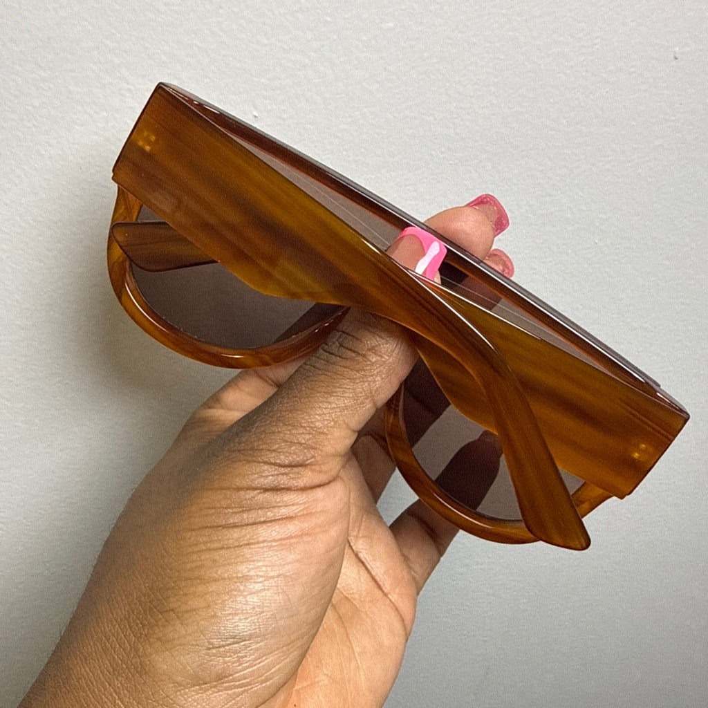 Unisex Oversized Round Bottom Sunglasses | Amber Stripe-Tea