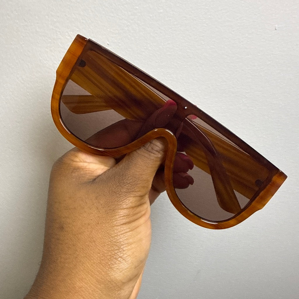 Unisex Oversized Round Bottom Sunglasses | Amber Stripe-Tea