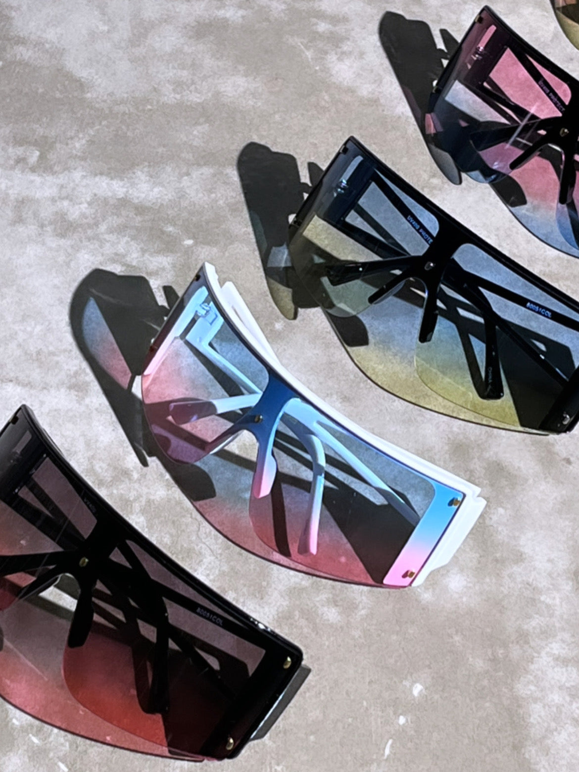 Trendy Oversized Square Gradient Ombre Shield Sunglasses